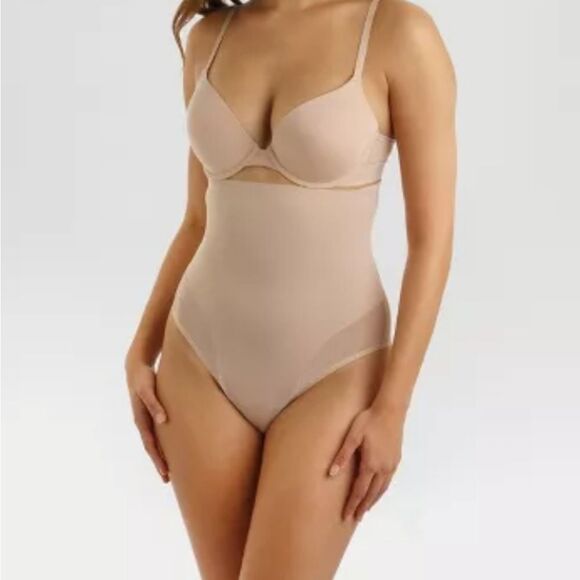 SlimShaper by Miracle Brands SMALL High-Waisted Thong - New - Picture 1 of 7